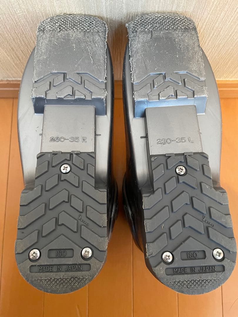 子供用スキーセット　KAZAMA カザマ スキー板 136cm ストック ブーツ