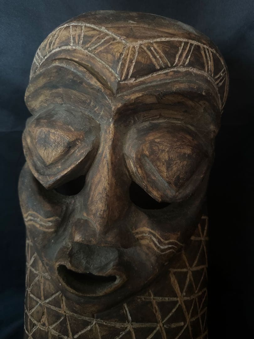 アフリカ コンゴ 木製 幾何学紋様 仮面／アンティーク／マスク