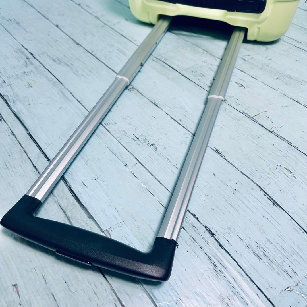 アメリカンツーリスター　キャリーケース　スピナー55 34L 美品　旅行　出張