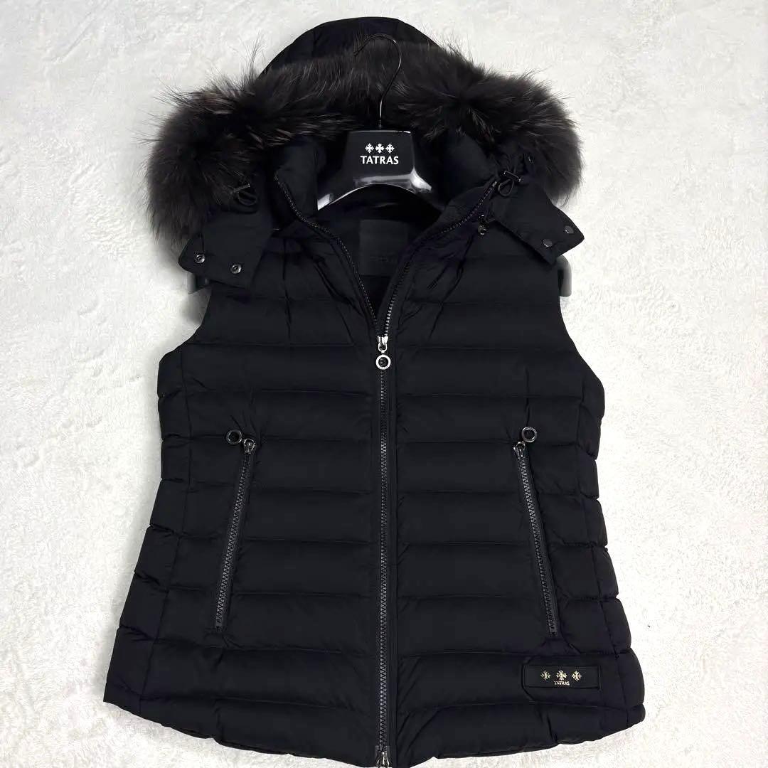 美品　TATRAS ORSIERA オルシエラ 現行モデル ダウンベスト