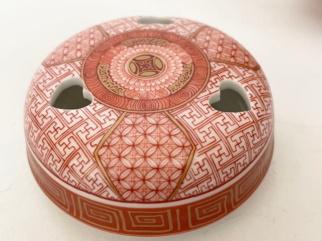 陶芸家　福島武山　九谷焼　細密赤絵　三つ足　香炉　香爐　鳳凰　菊　大黒　箱なし