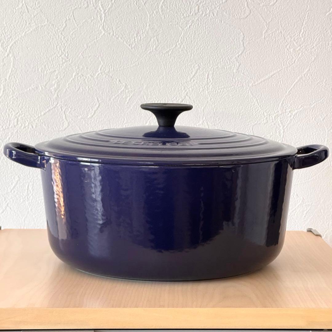 LE CREUSET  ココットロンド インディゴブルー 26cm　ルクルーゼ