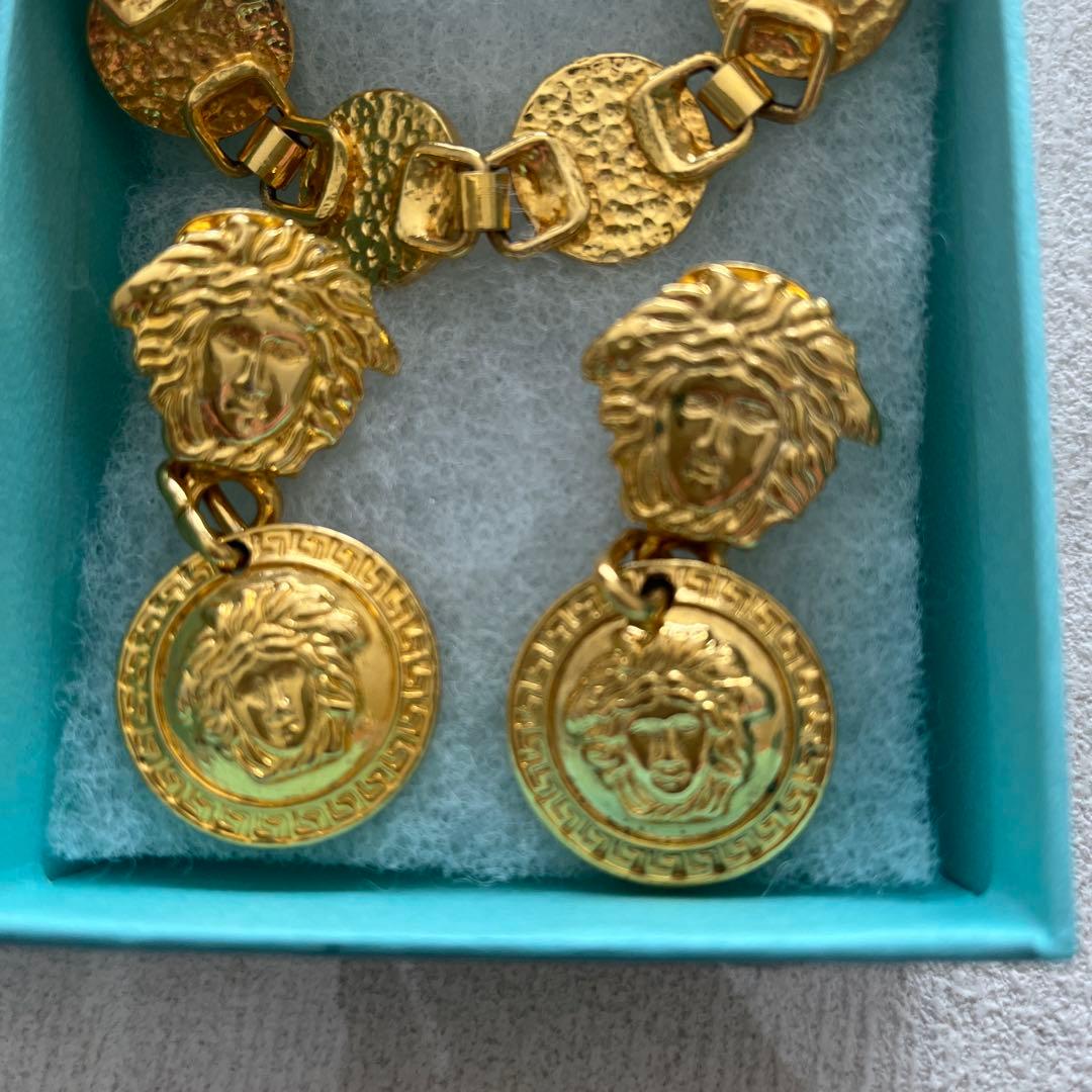 VERSACE ヴェルサーチ メデューサ ブレスレット＆イヤリング セット 金