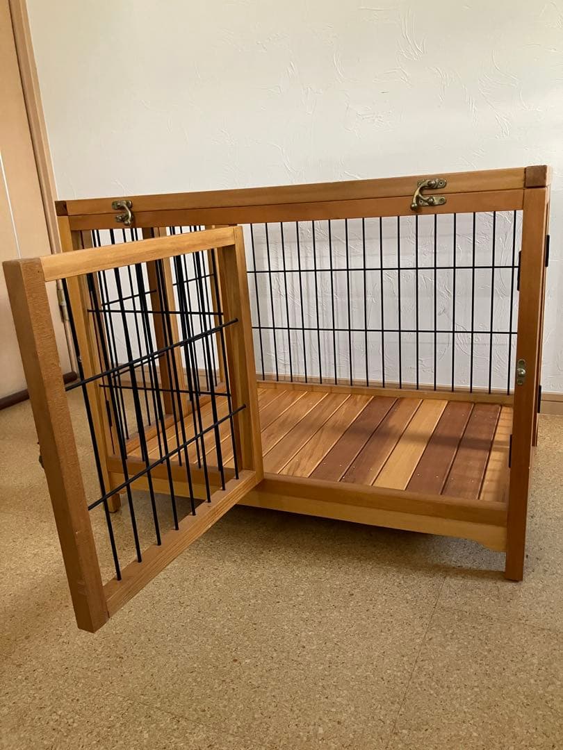 木製犬用ケージ