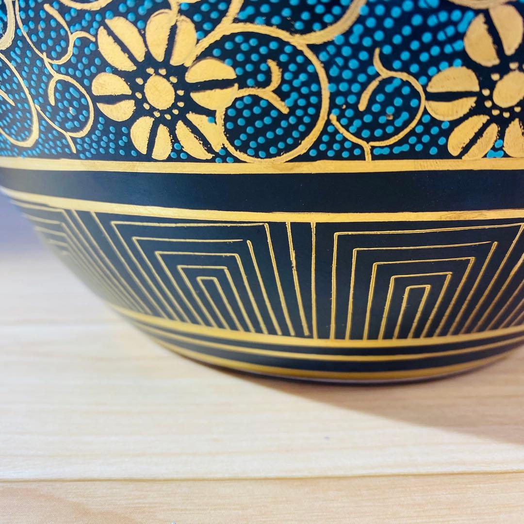 【美品】九谷焼 花瓶 洋山造 金彩 青粒鉄仙唐草文 25cm 共箱付き