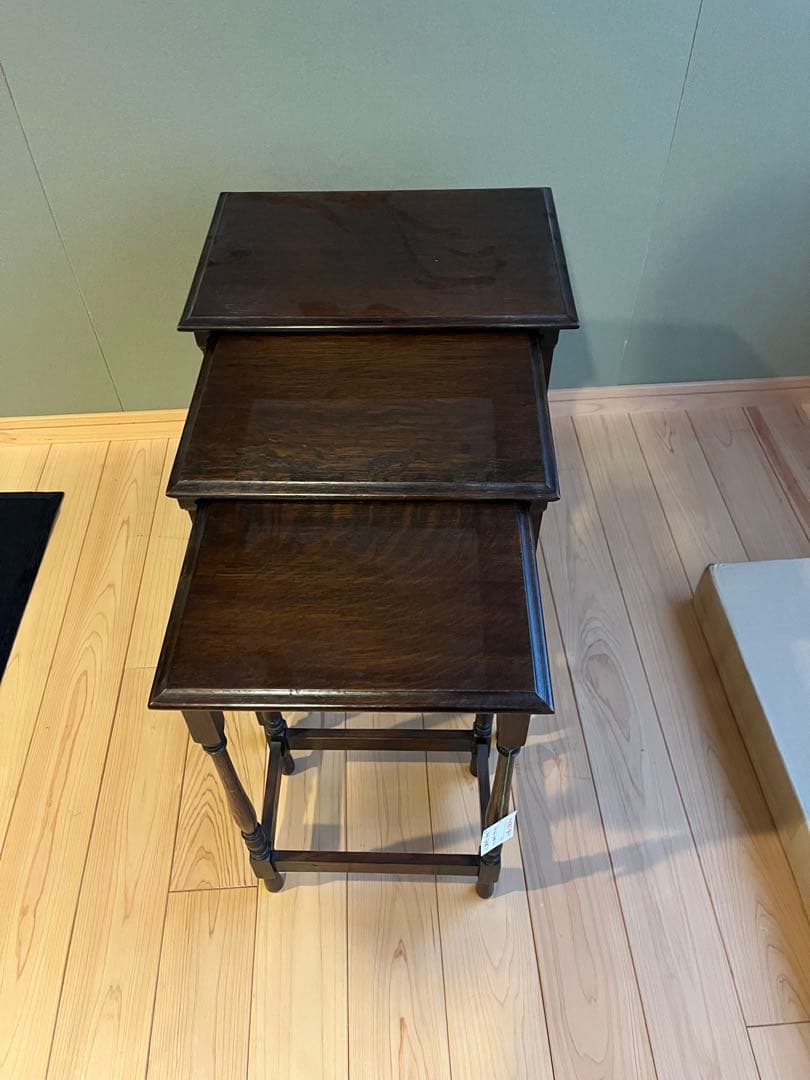 ダークブラウン木製ネストテーブル
