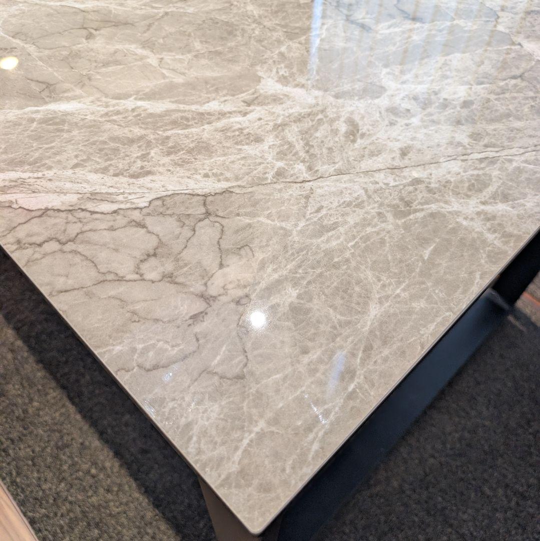 【美品】ニトリセラミックダイニングテーブル135幅