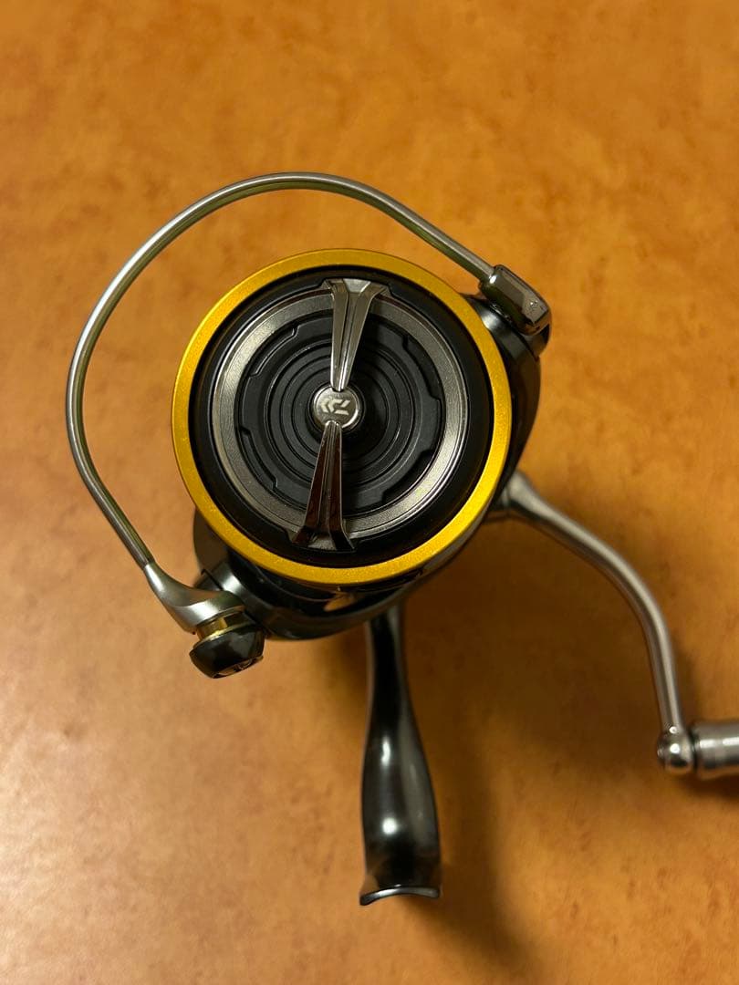 DAIWA BLAST LT5000D-CXH スピニングリール