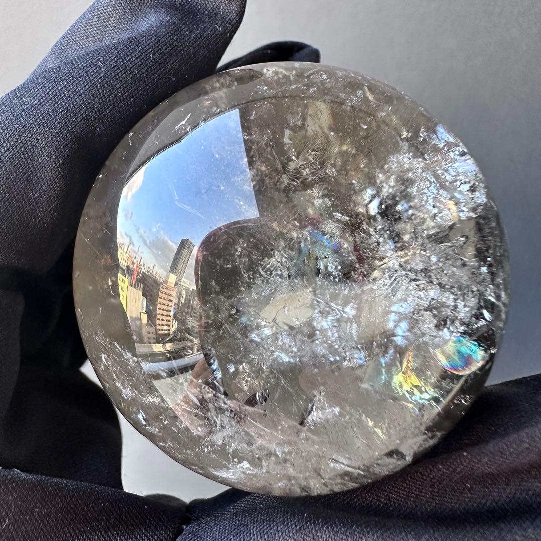 爆レア❗️浄化❗️虹入り☆淡いスモーキーアイリスクォーツ☆ヒマラヤ水晶丸玉A1146