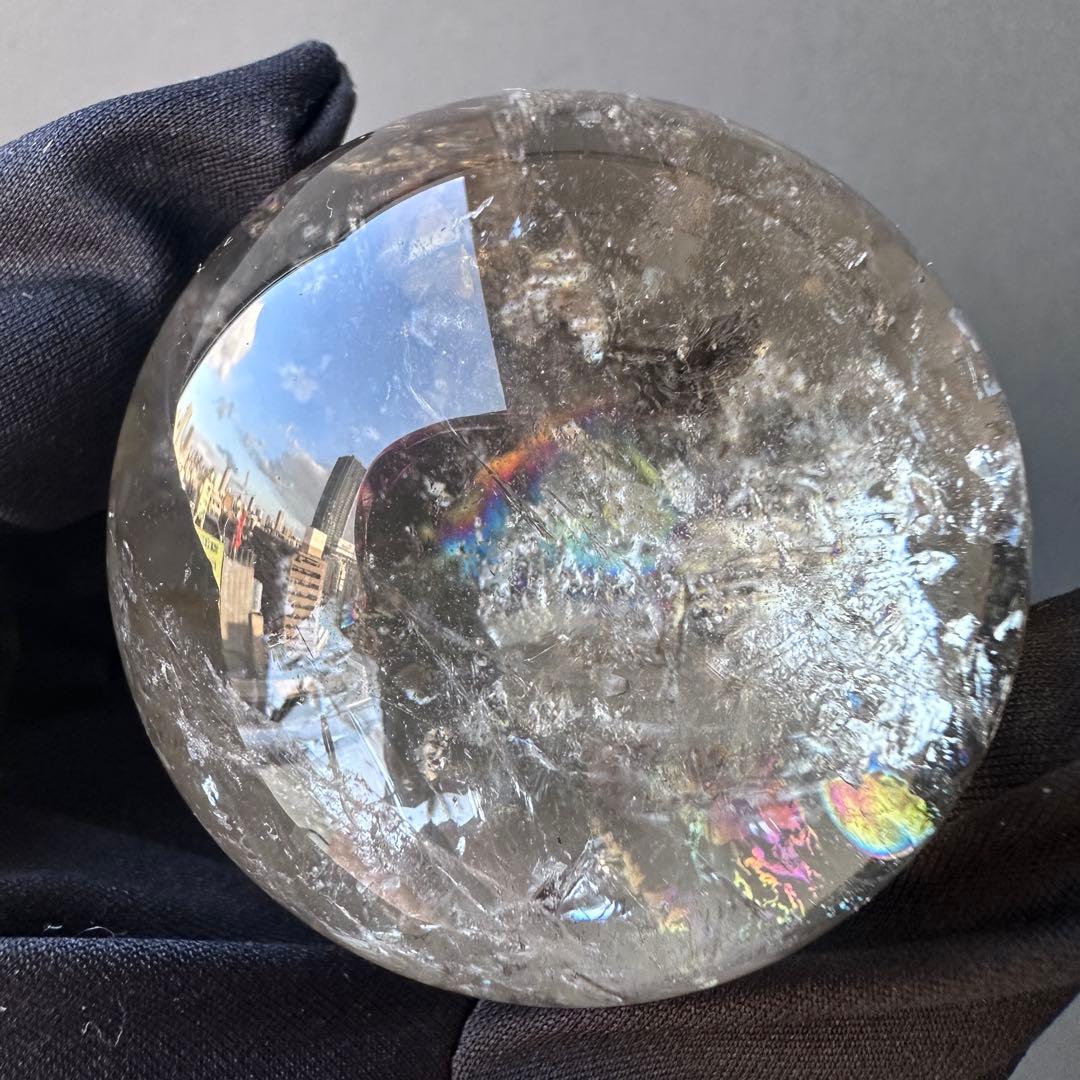爆レア❗️浄化❗️虹入り☆淡いスモーキーアイリスクォーツ☆ヒマラヤ水晶丸玉A1146
