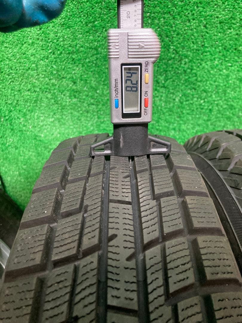 PRACTIVA 145/80R13 スタッドレスタイヤ　アルミホイール付き4本