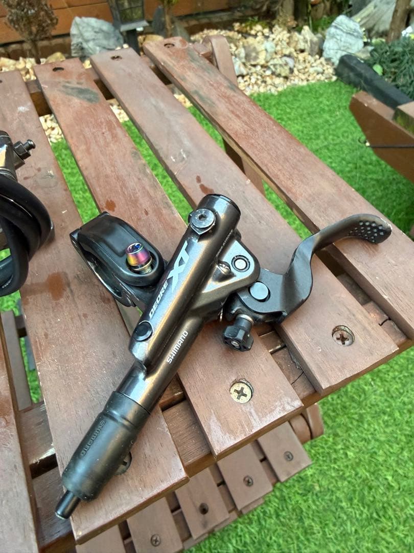 Deore XT ブレーキセット シマノ 4ピストン リア＆フロント