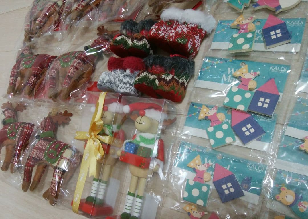 カルディ　クリスマスグッズ　くるみ割り人形　オーナメント