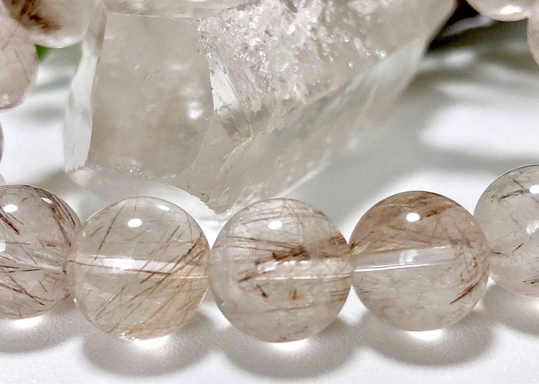 ゆうご　究極品質　現代に蘇った伝説の国産水晶　山梨乙女鉱山産淡桃源郷水晶