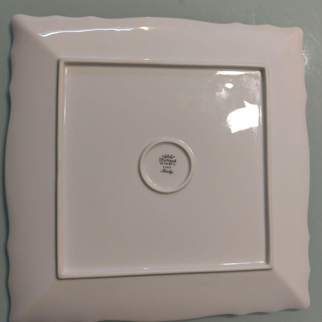 リチャードジノリ ベッキオホワイト30✖️30ホワイトスクエアプレート