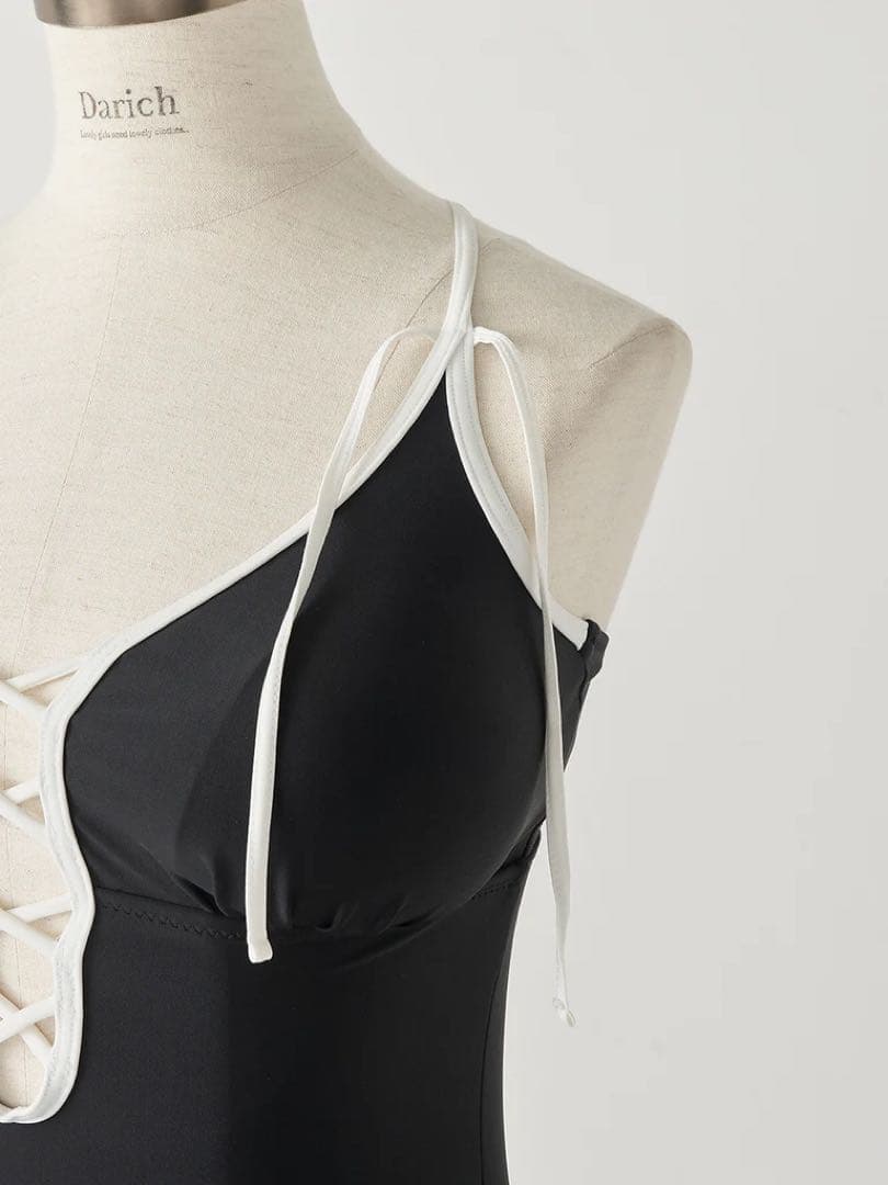 完売✨Darichダーリッチ新品タグ付き✨リボンデザインペプラムワンピースビキニ