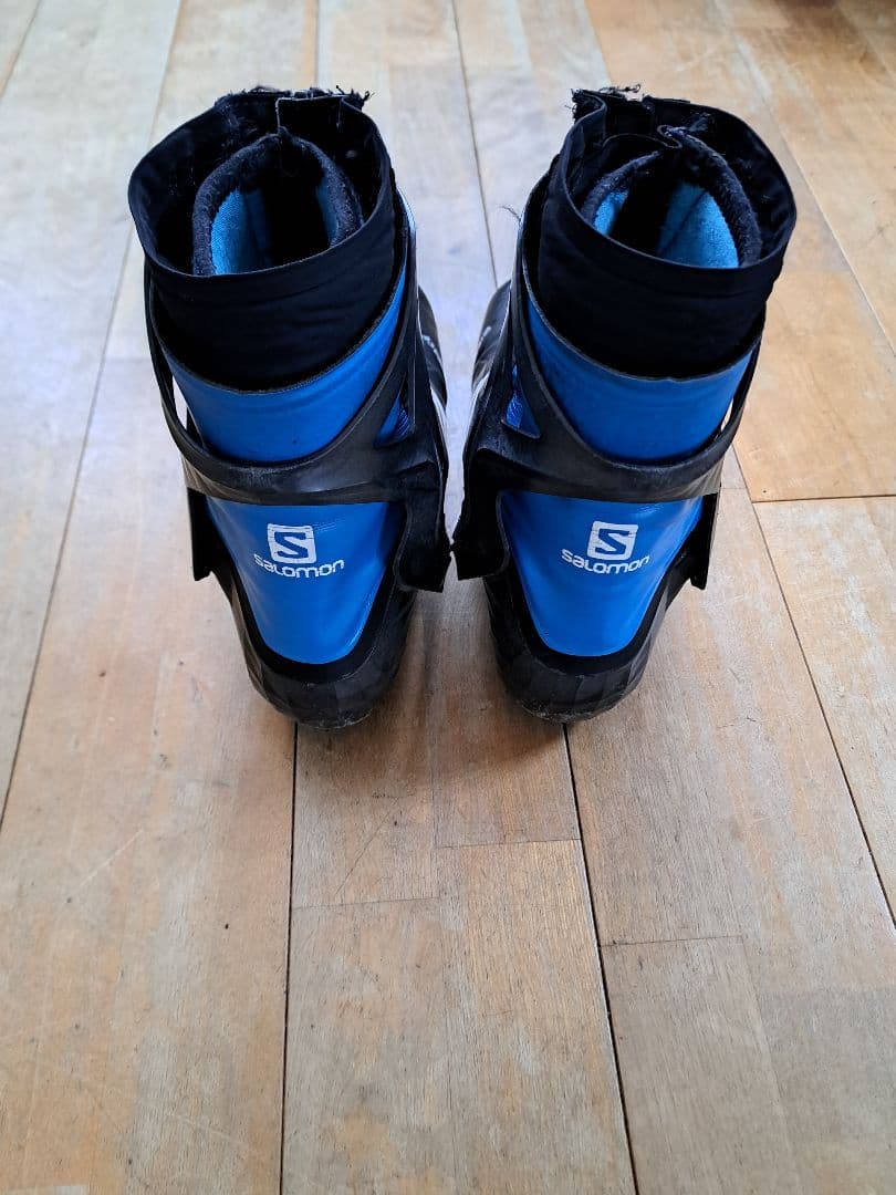 クロスカントリースキー　Salomon Race スケーティングブーツ
