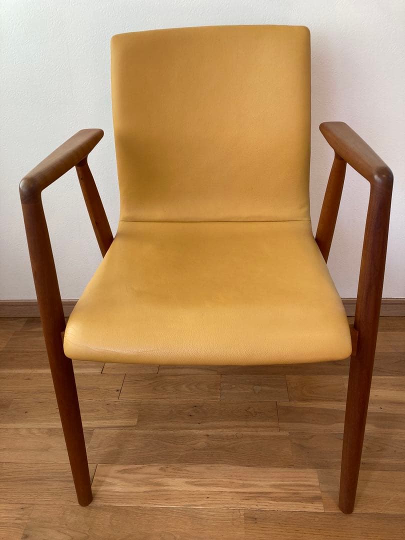 宮崎椅子 GINA ウォールナット　レザー張り　②/3