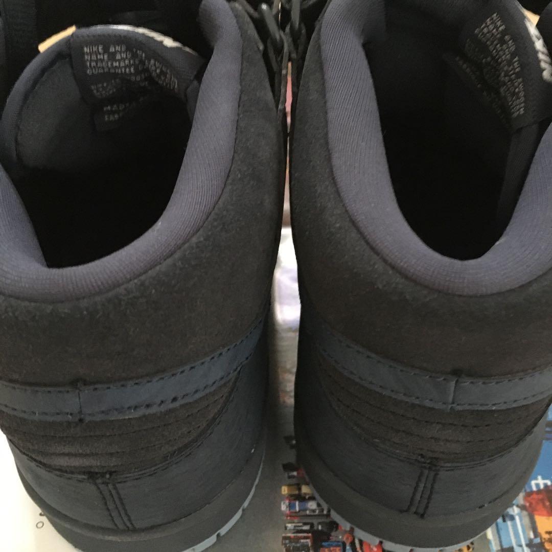 ナイキ　MIDカット　スニーカー