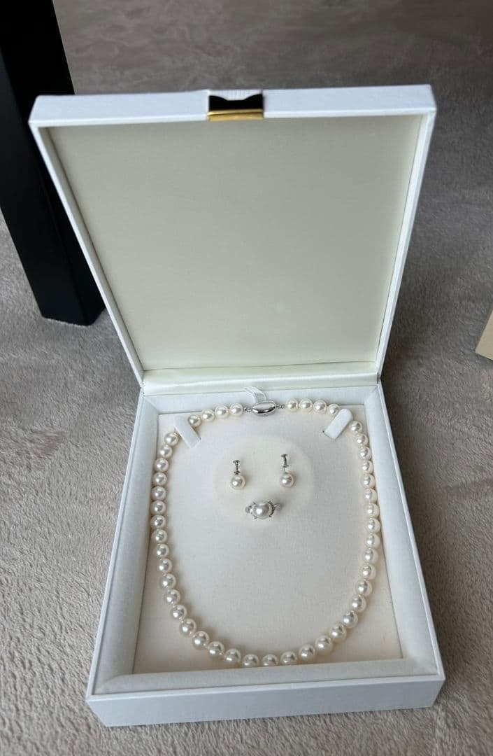 真珠　ネックレス　イヤリング　指輪　pt900 k14wg シルバーダイヤモンド