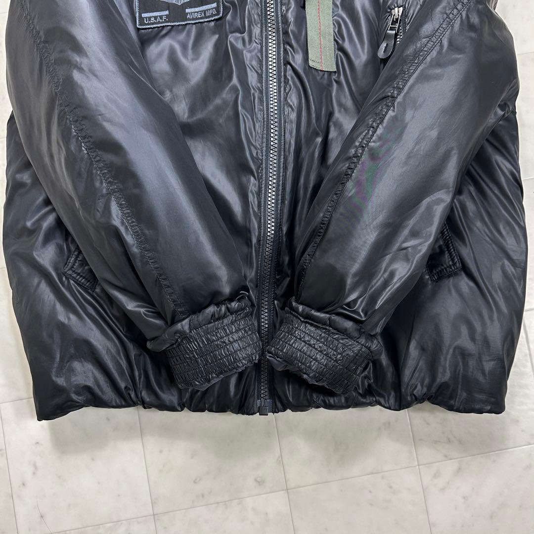 〈美品〉AVIREX アヴィレックス【XL】フード付きビッグロゴ 中綿ジャケット