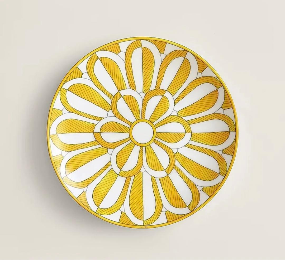 エルメス 《ソレイユ・ドゥ・エルメス》 デザートプレート