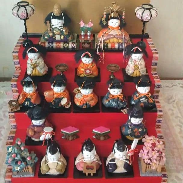 雛人形セット 15体 伝統的装飾付き