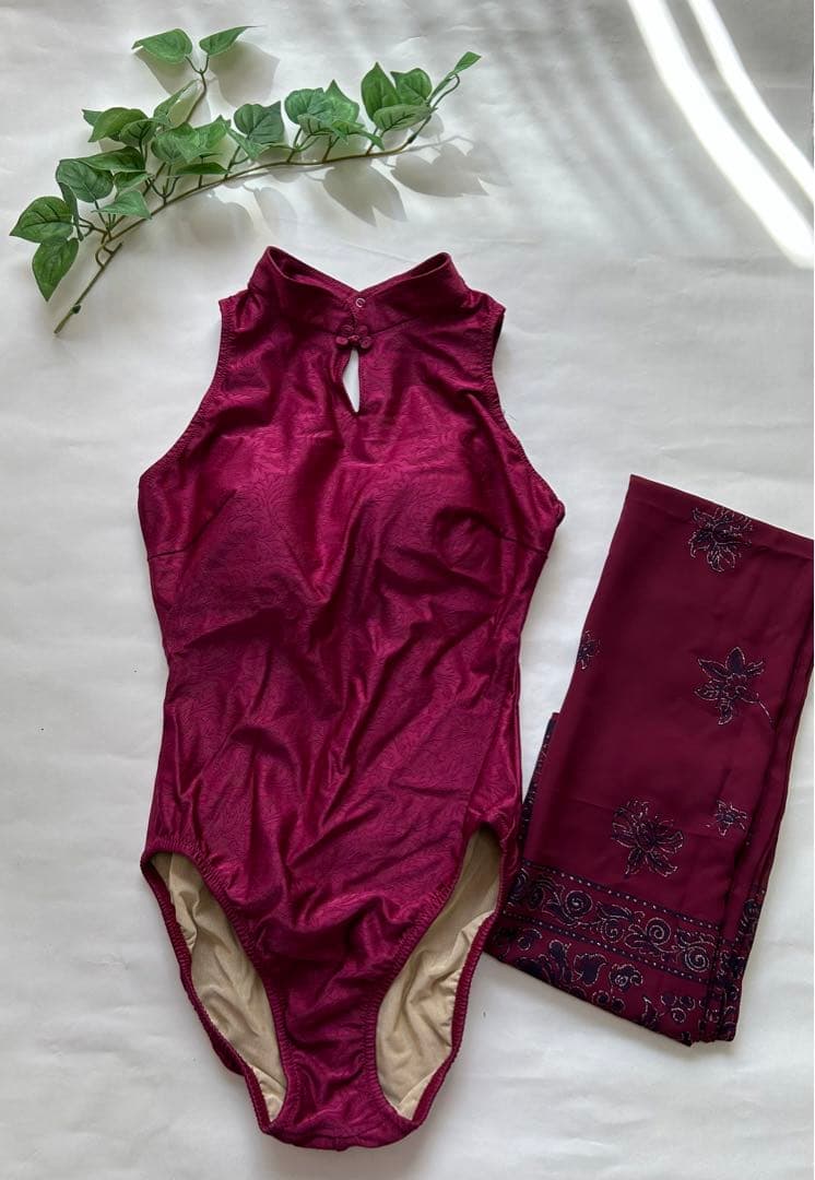 専用マスカレットさん　体型カバー13号　ワンピース水着(パレオ付き)日本製