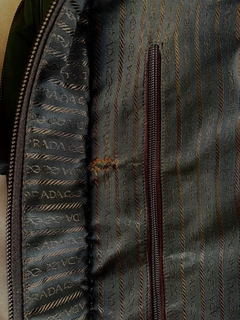 プラダ PRADA ボストンバッグ イタリア旅行直営店にて購入