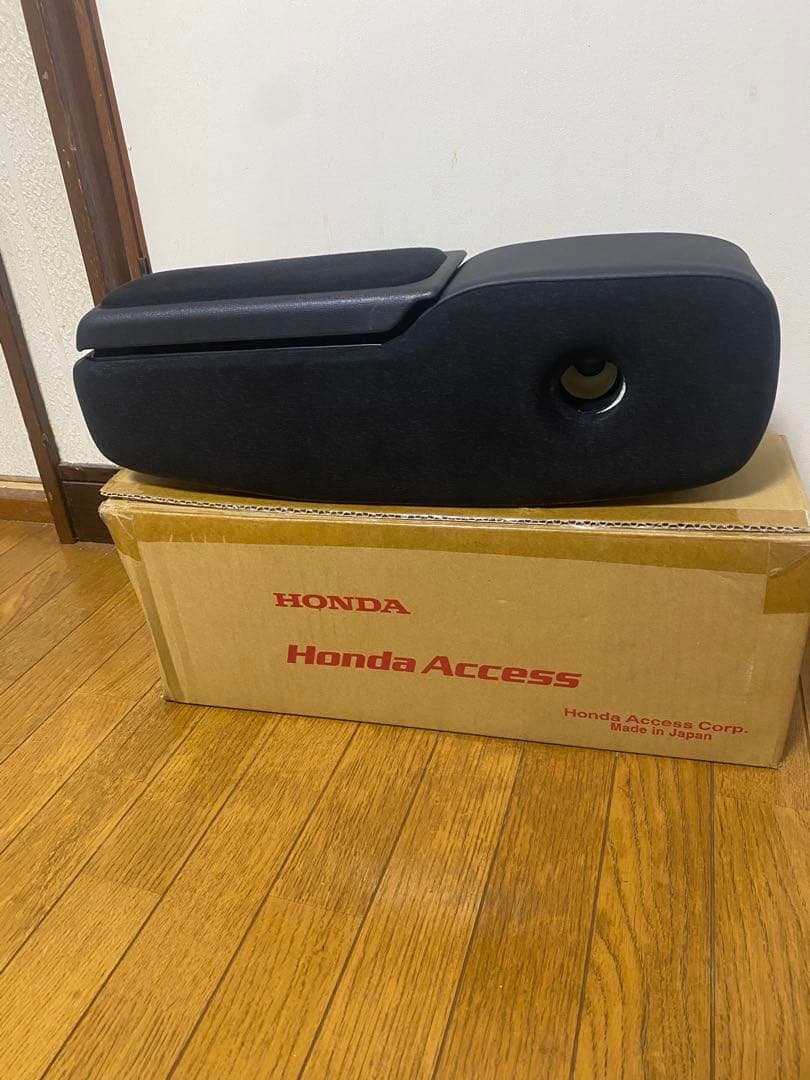 ホンダN-BOX Honda 純正オプションアームレスト 、シフトノブ