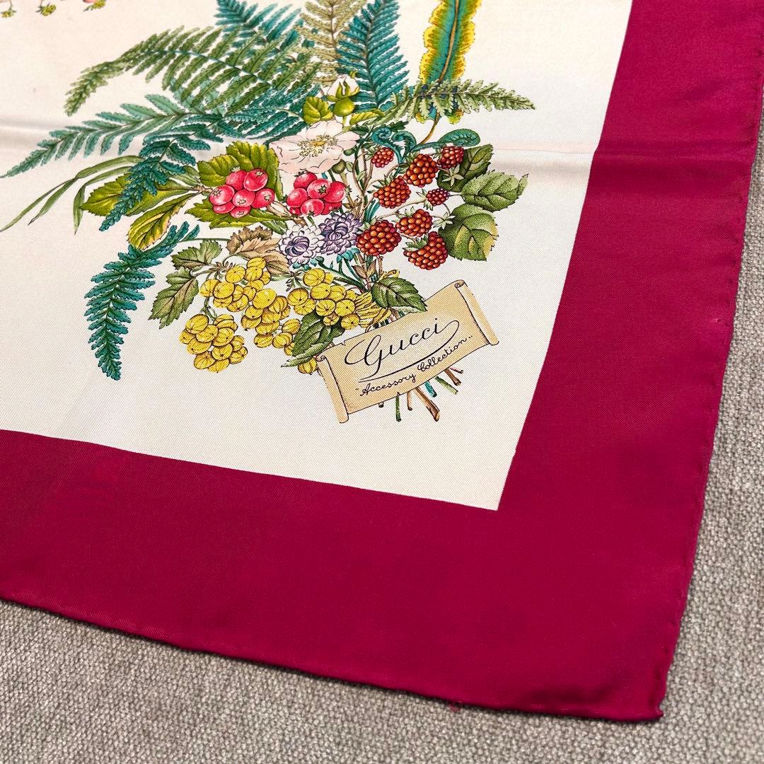【極上美品】正規店購入品 グッチ フローラ柄 シルクスカーフ ヴィンテージ 綺麗