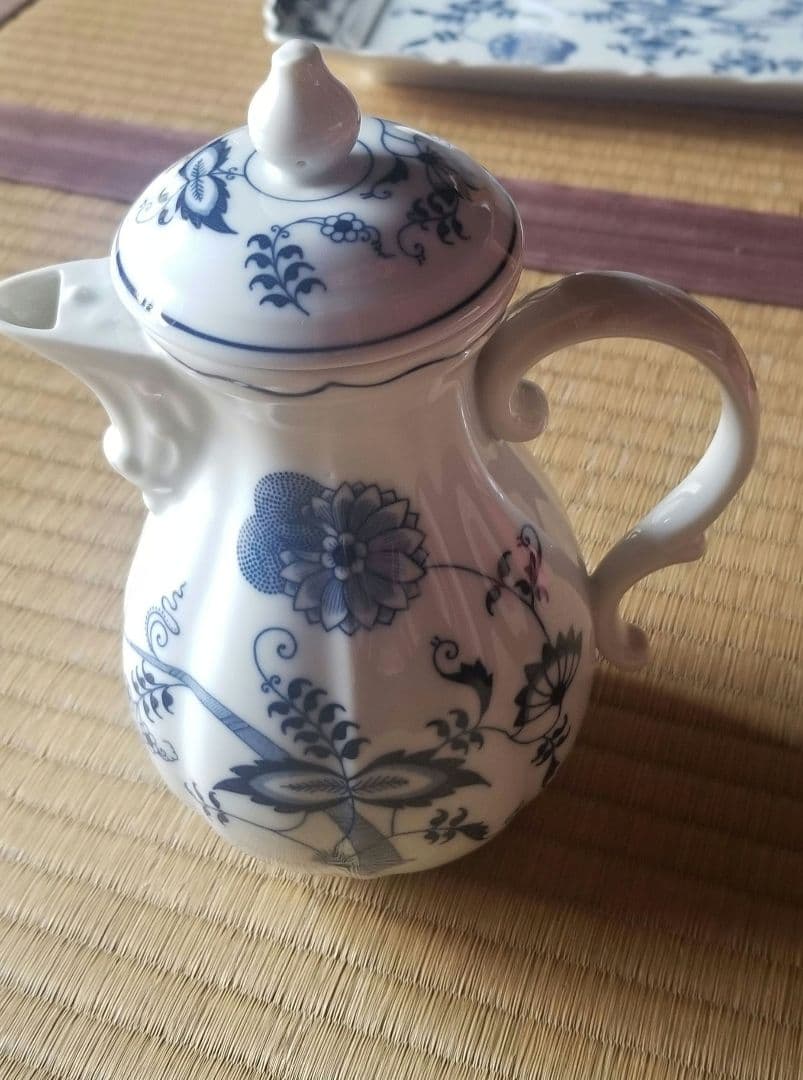 Blue Danube 花柄ポット