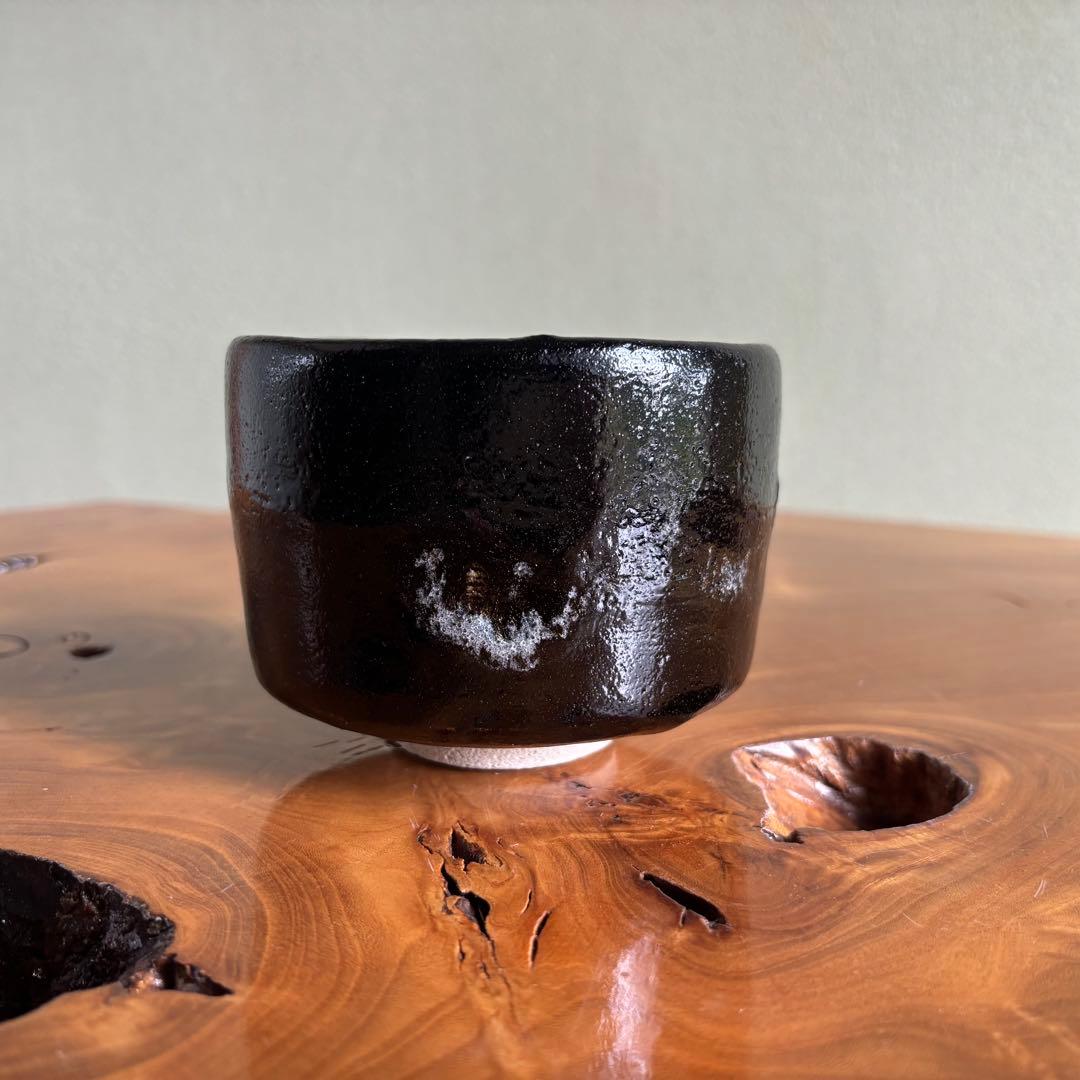 楽入窯 吉村楽入 蛇喝釉 黒楽茶碗 楽焼 抹茶碗 茶道具 共箱(141Cb)