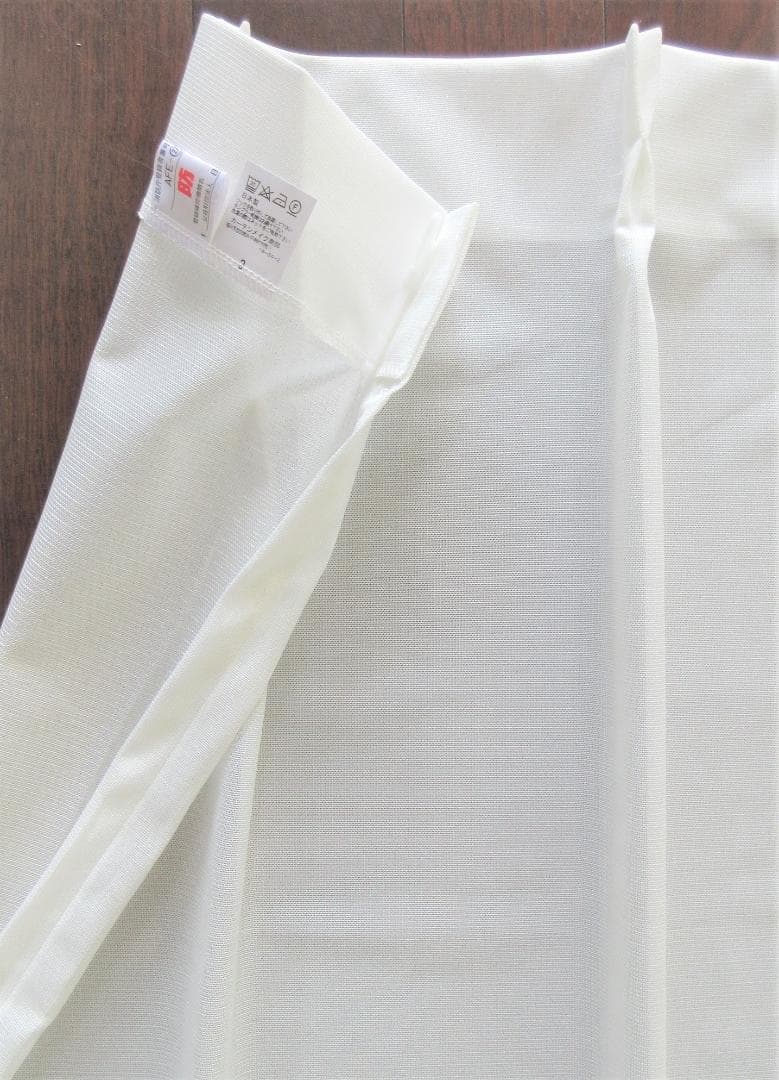 プロフィール★無地ドレープ(KM4017)と防炎レース(M127)の2組