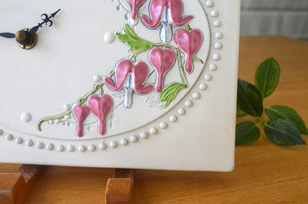 Jie Gantofta/ジィガントフタ●Aimo 壁掛け時計●ケマンソウ