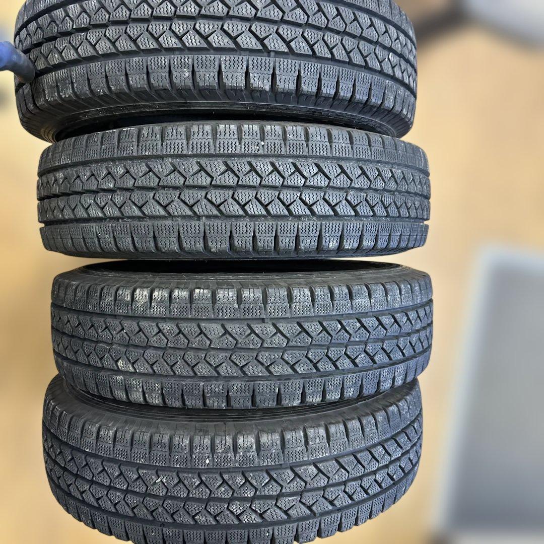 ブリヂストン 195/80R15 冬用タイヤ　2020年　4本(2-89)