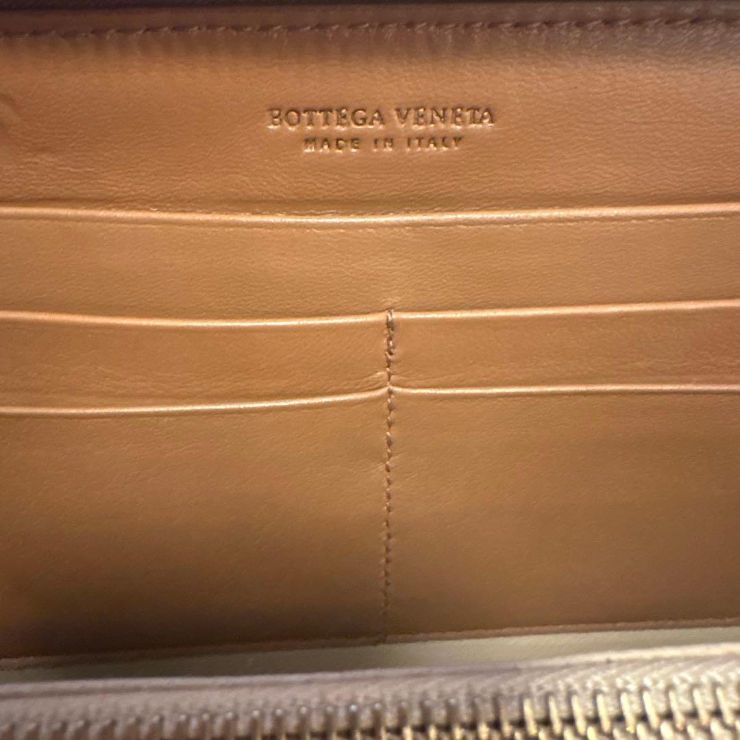 【新品未使用】ボッテガ　ラウンドファスナー　レザー