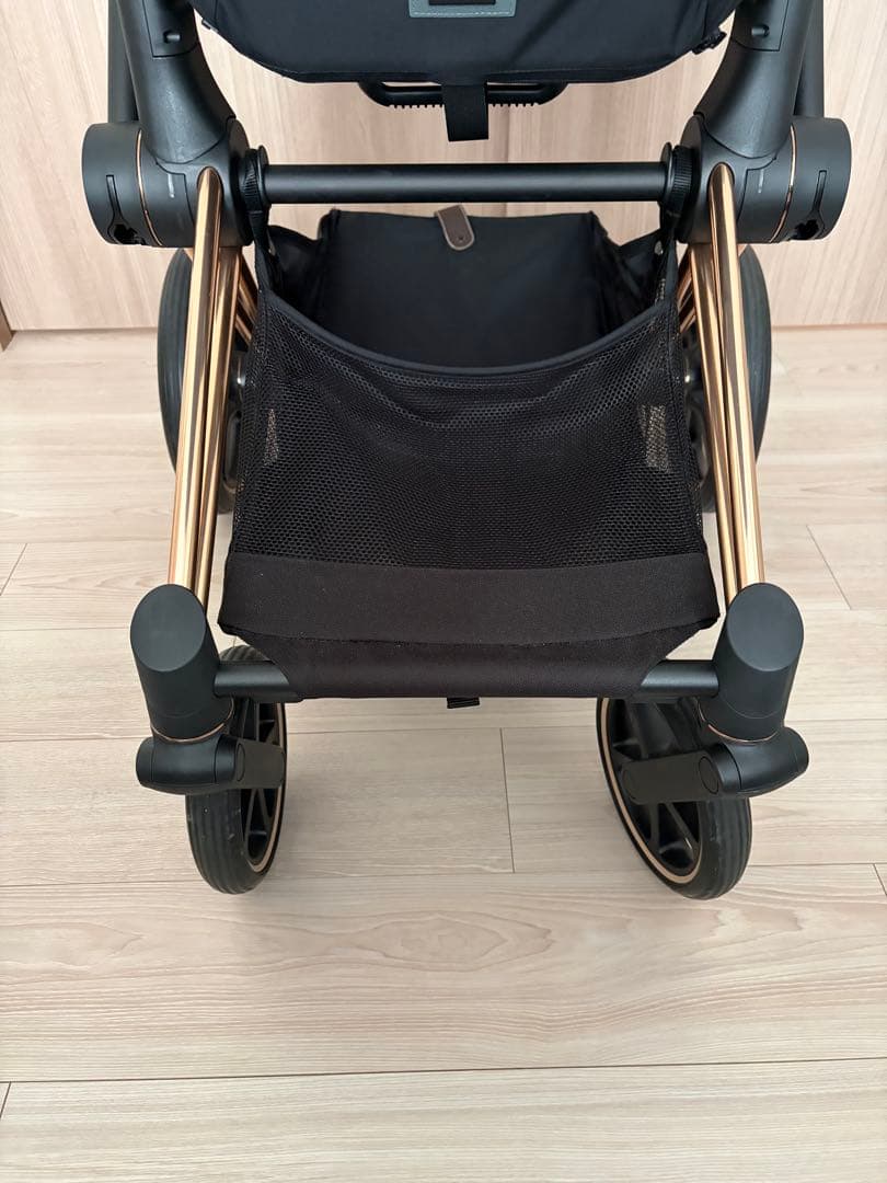 【cybex】プリアム(Priam) ローズゴールド