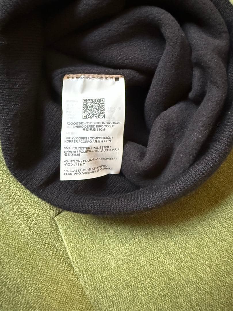 ARC'TERYX ビーニーとネックウォーマーセット