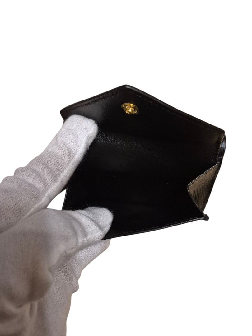 ＰＲＡＤＡ　プラダ　サフィアーノ　三つ折り財布 h