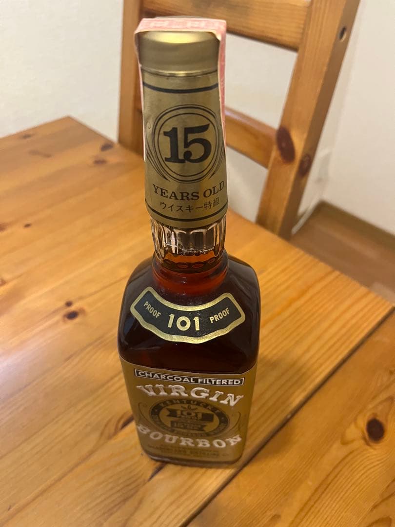 VIRGIN BOURBON 15 YEARS OLD ヴァージンバーボン15年