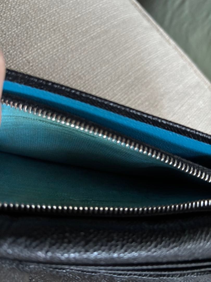 美品　ブルガリ 長財布　レザー　黒　30398 ビーゼロワン　BB Man