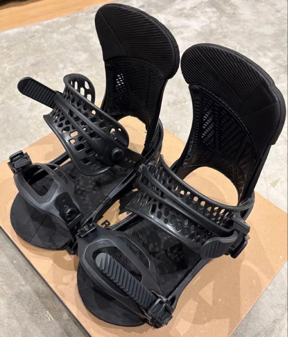 Burton マラビータ M リフレックス ブラック スノーボードビンディング