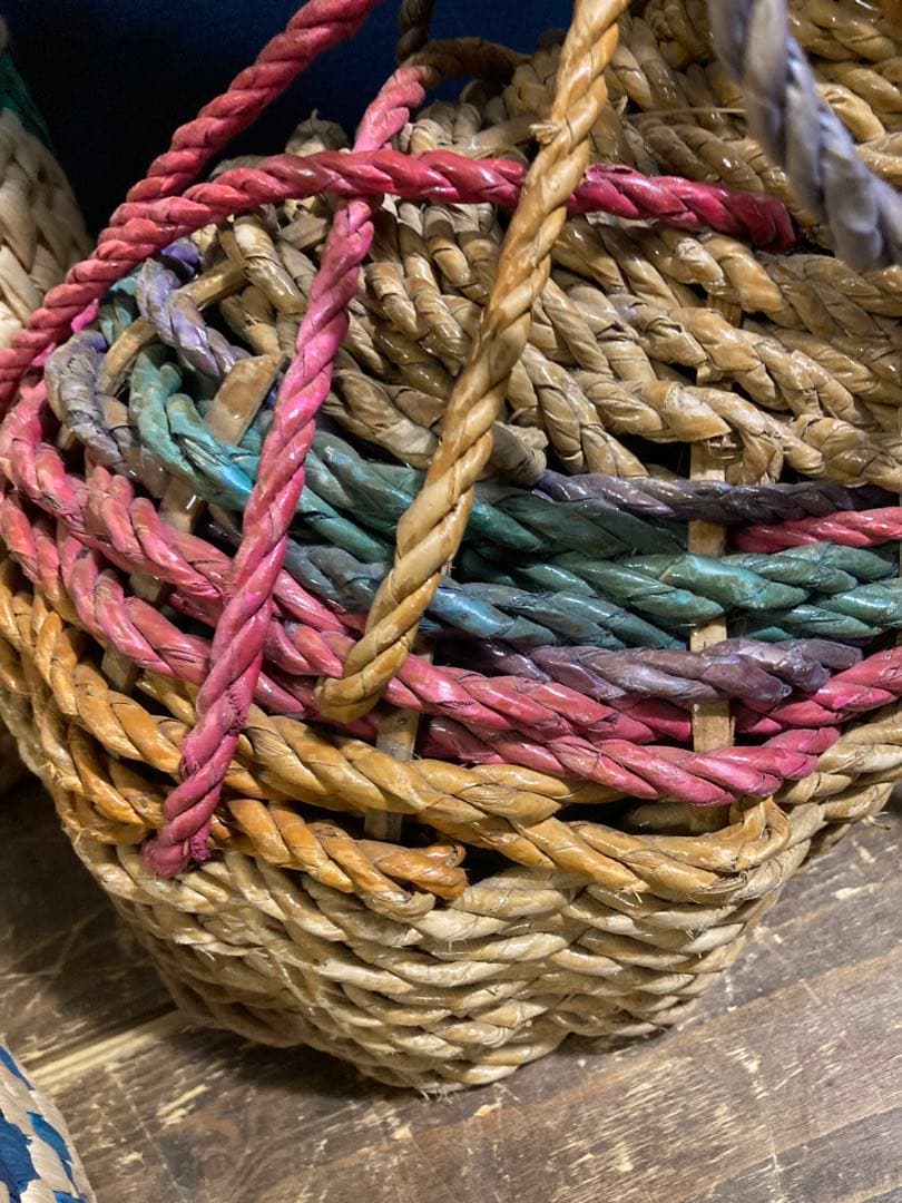 A 籠バスケット　ラタン　レトロ　ヴィンテージ　アンティーク調　靴　小物入れ