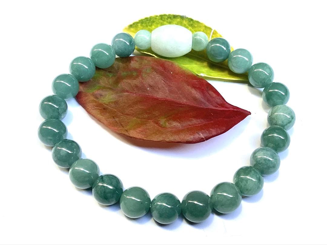 ✳1点限り‼️ 糸魚川翡翠入りコン沢青緑色　棗型入りブレスレット　本物保証品です‼️