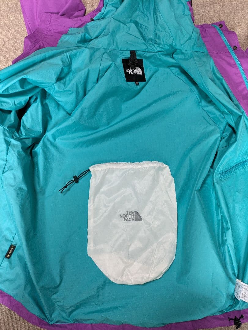 ノースフェイス　 ストアウェイジャケット　ゴアテックス Mサイズ
