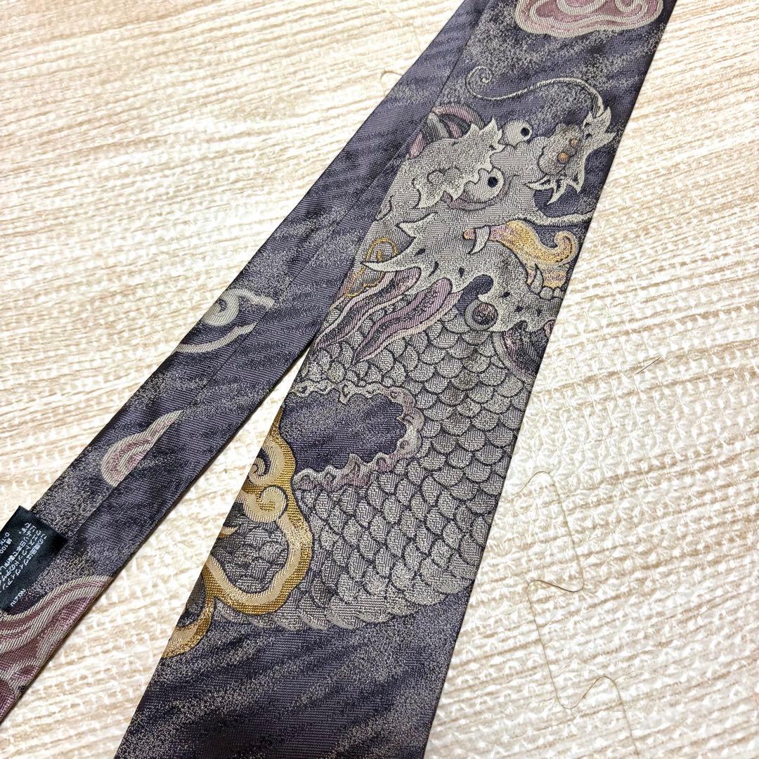ヴィヴィアン ネクタイ シルク製 ドラゴン柄ネクタイ 昇龍 龍柄 和柄
