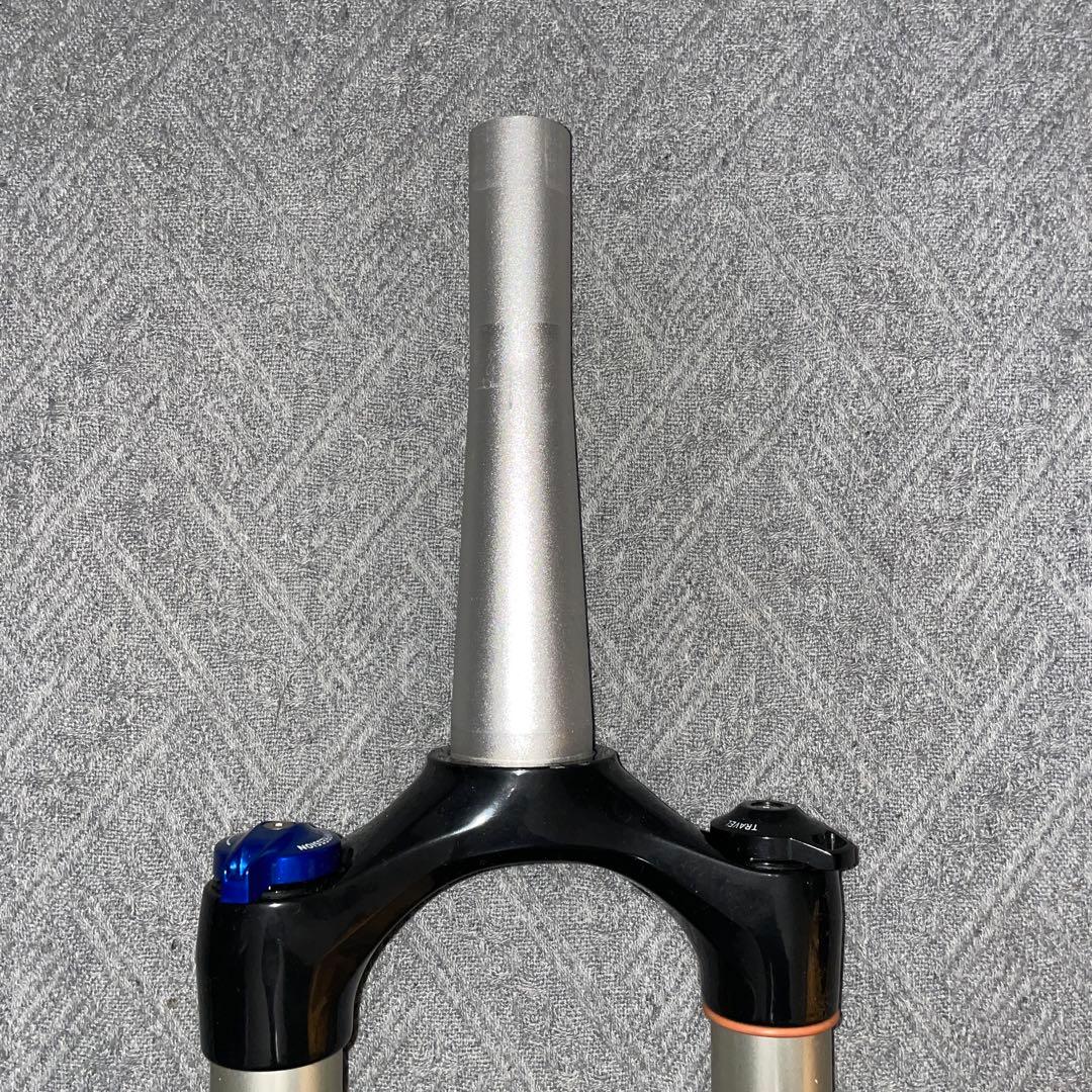 新年セール！！　ROCKSHOX Sektor サスペンションフォーク 26