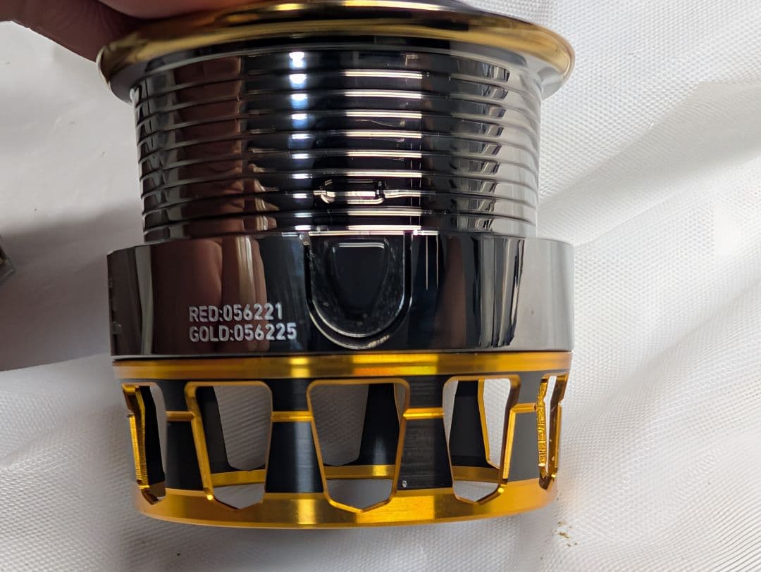 ダイワ 管494GF SLPワークス RCS エアスプールⅡ 2004 ゴールド