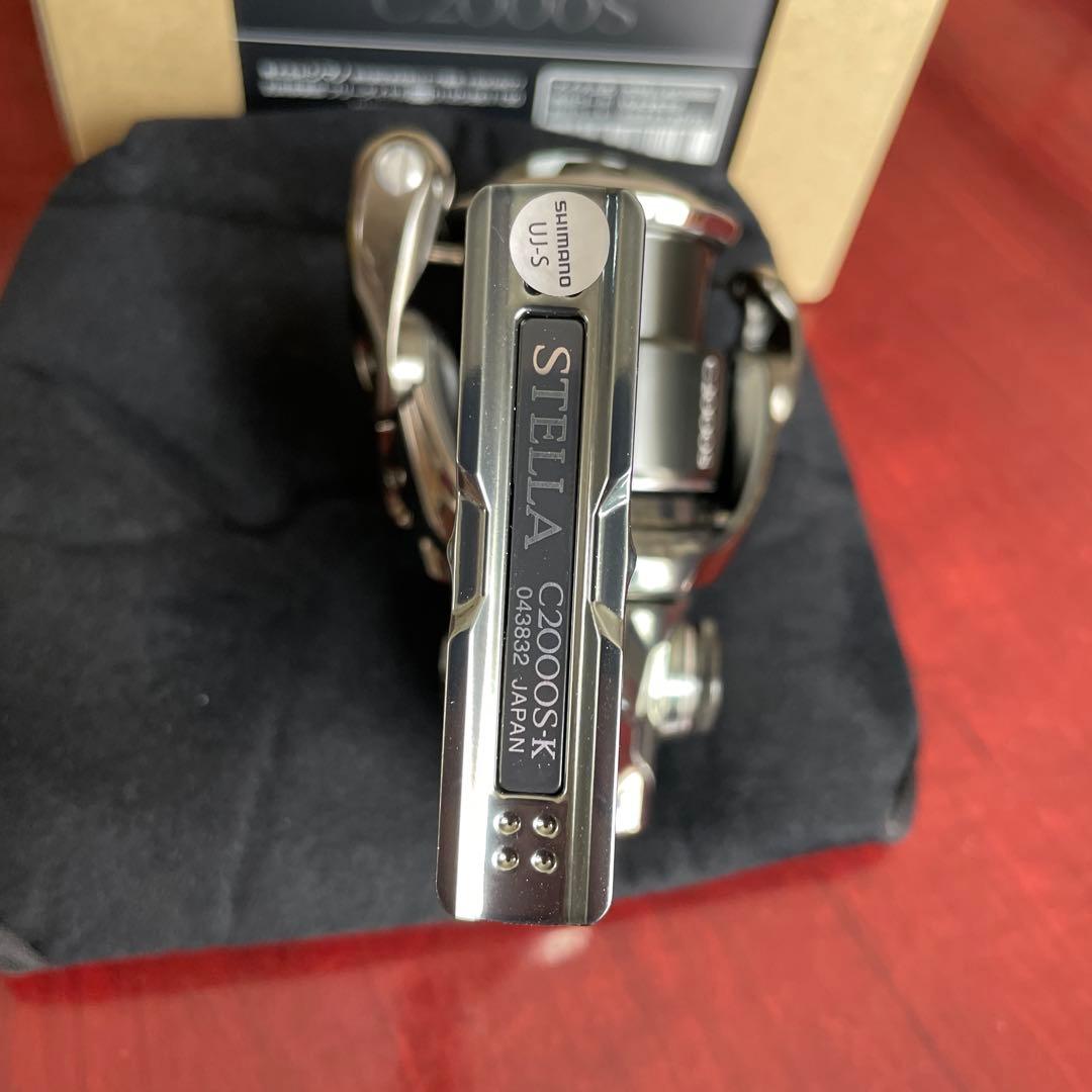 実釣未使用　22ステラ　 C2000S シマノ